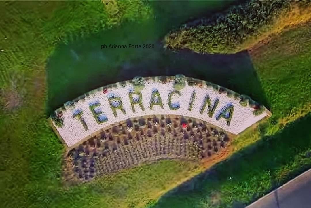 Royal Rooms Terracina Zewnętrze zdjęcie